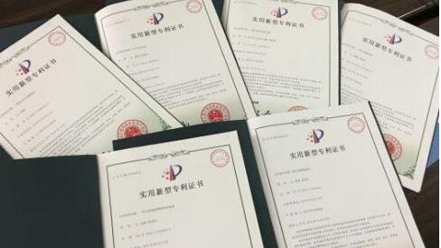 成都女護(hù)士十年申報(bào)105項(xiàng)國(guó)家專利 希望造福患者